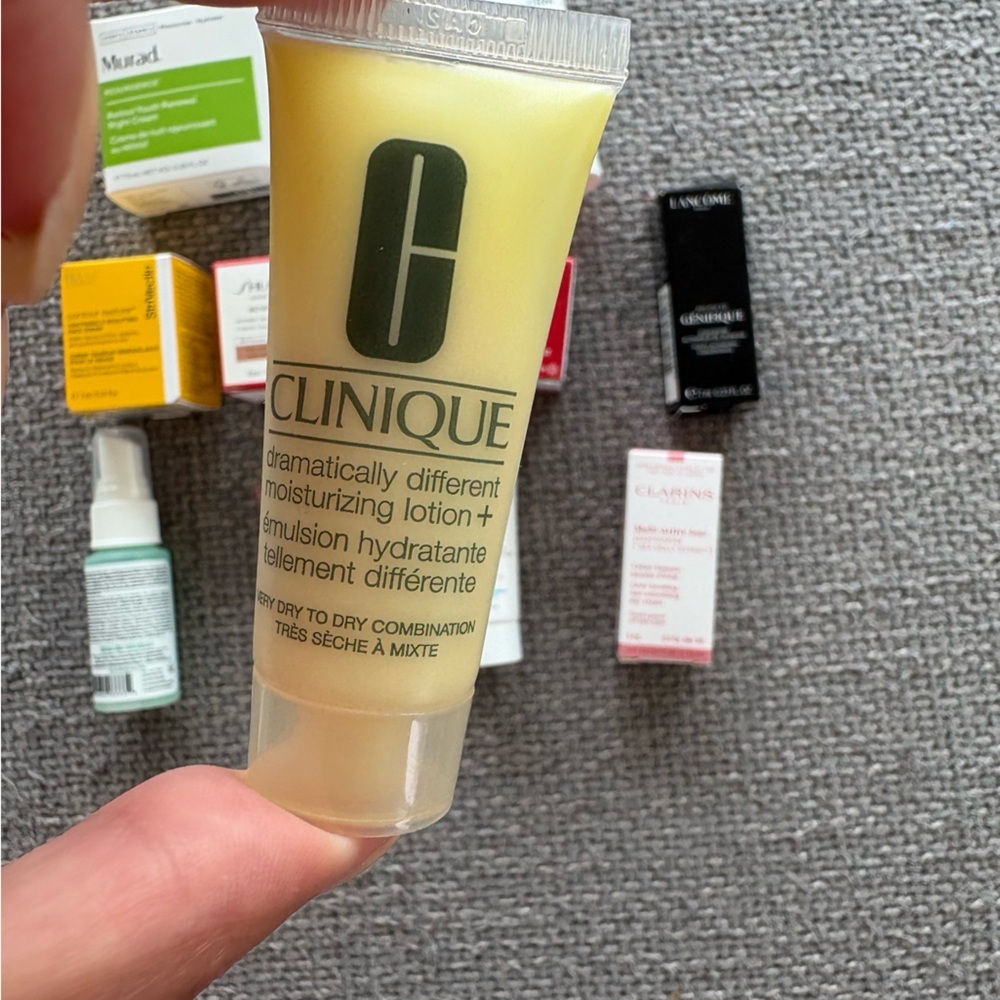 Luxury Skincare Deluxe bundle Set – Estee Lauder, Shiseido, Murad, Vichy, More - Picture 5 of 14